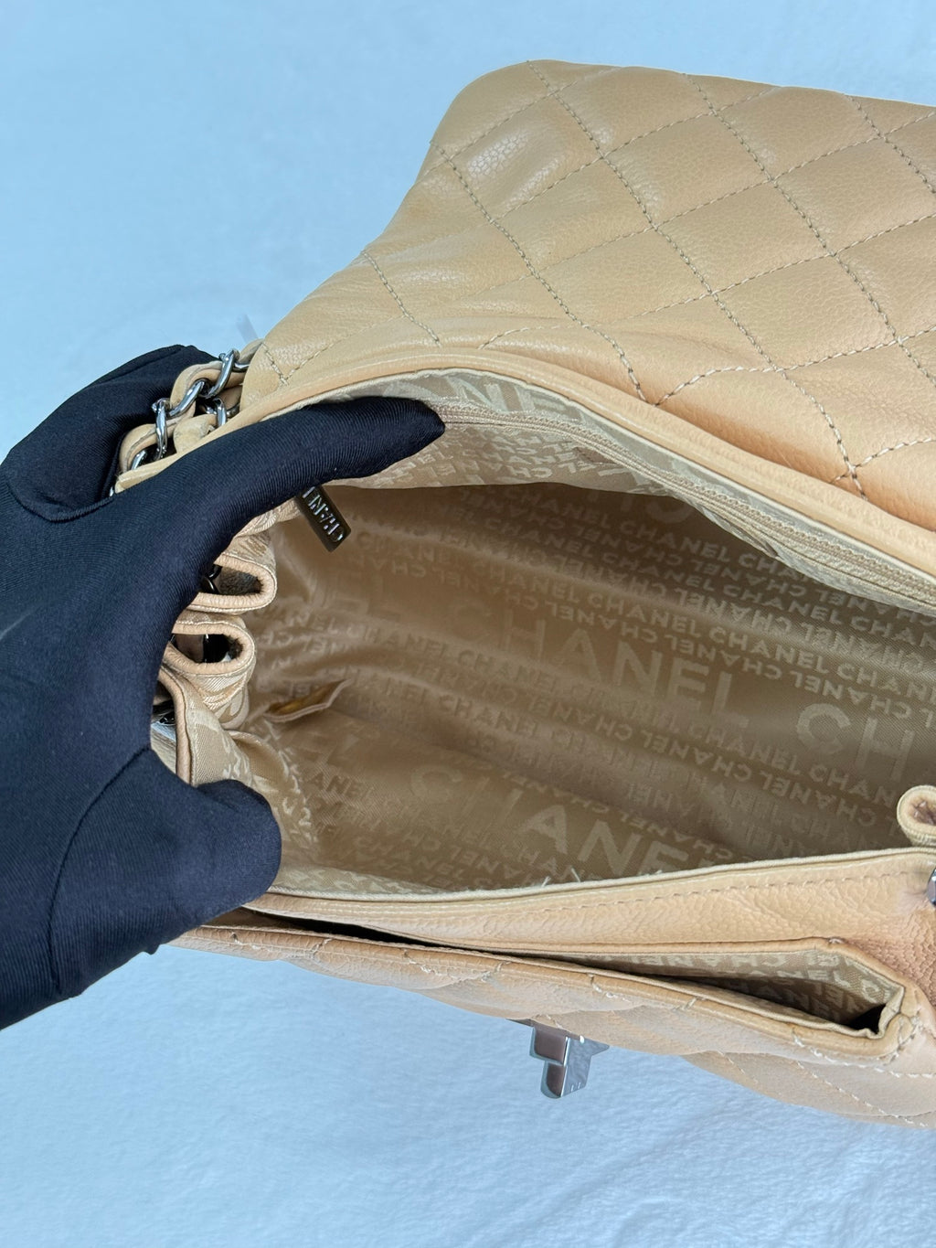 CHANEL Quilted  Shoulderbag