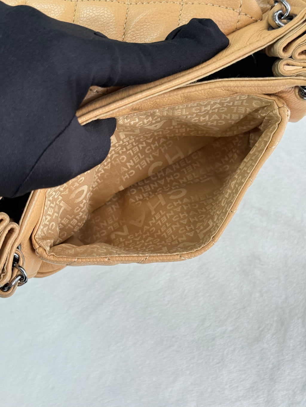 CHANEL Quilted  Shoulderbag