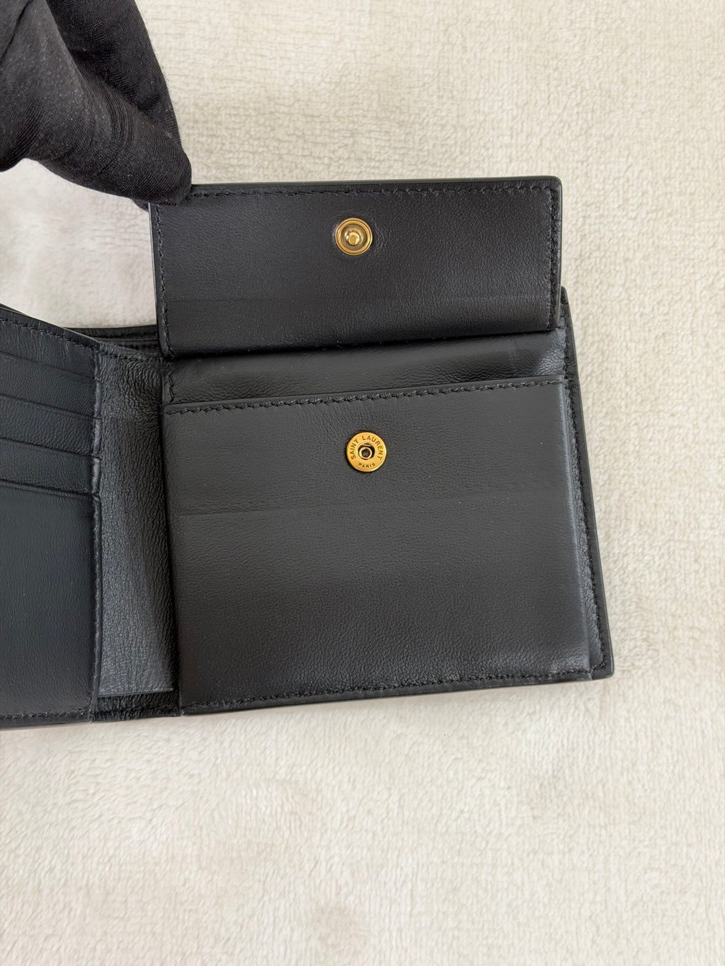 Yve Saint Luarent Corcodile pattern Bifold Wallet