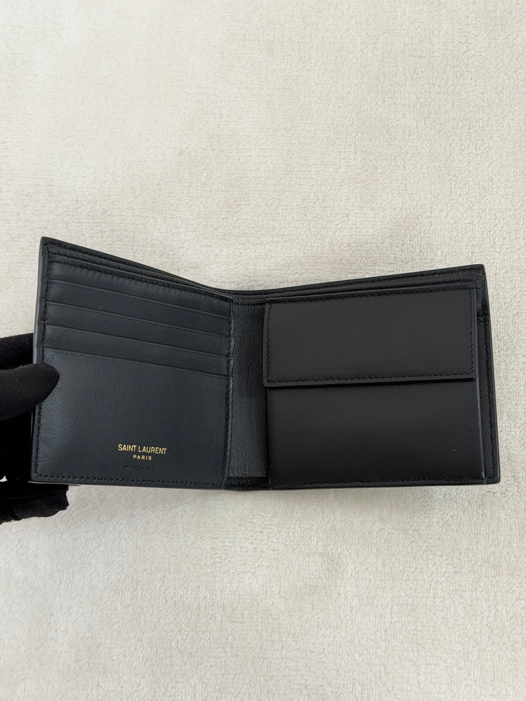 Yve Saint Luarent Corcodile pattern Bifold Wallet