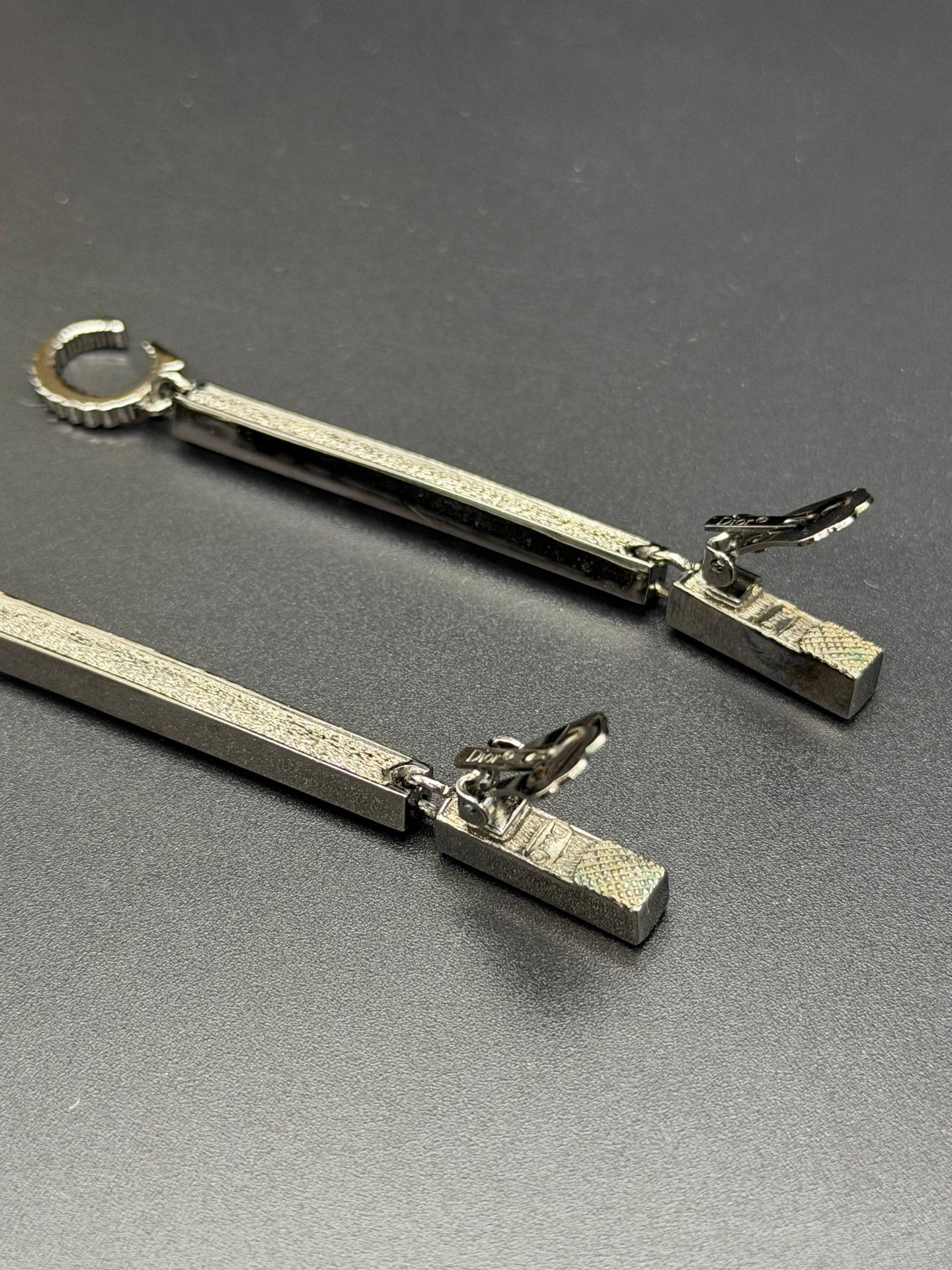 CHRISTIAN DIOR  CD Logo Earring Clips