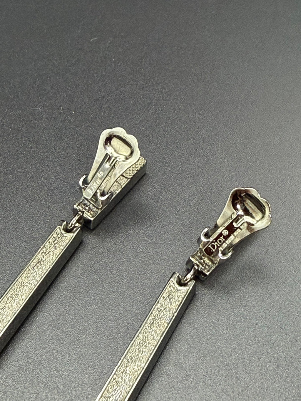 CHRISTIAN DIOR  CD Logo Earring Clips