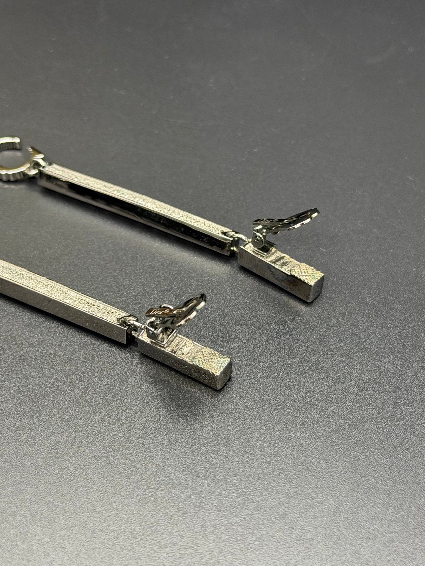 CHRISTIAN DIOR  CD Logo Earring Clips