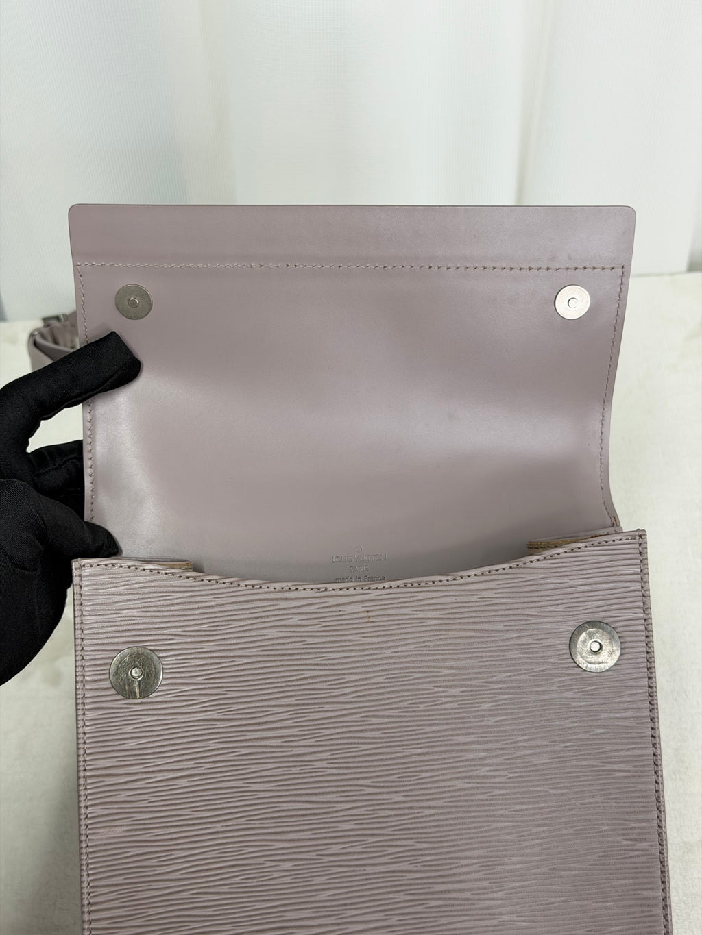 LOUIS VUITTON Epi Violet Shoulderbag