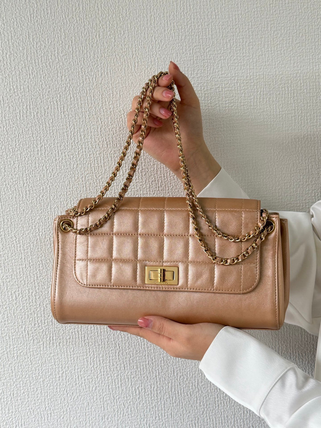 CHANEL 2.55 Ice Cube Choclate Bar Chainbag