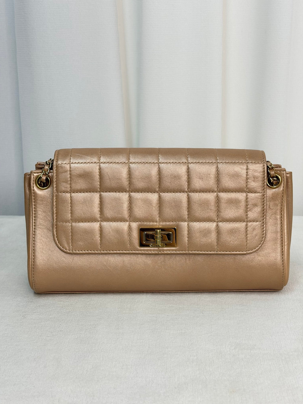 CHANEL 2.55 Ice Cube Choclate Bar Chainbag