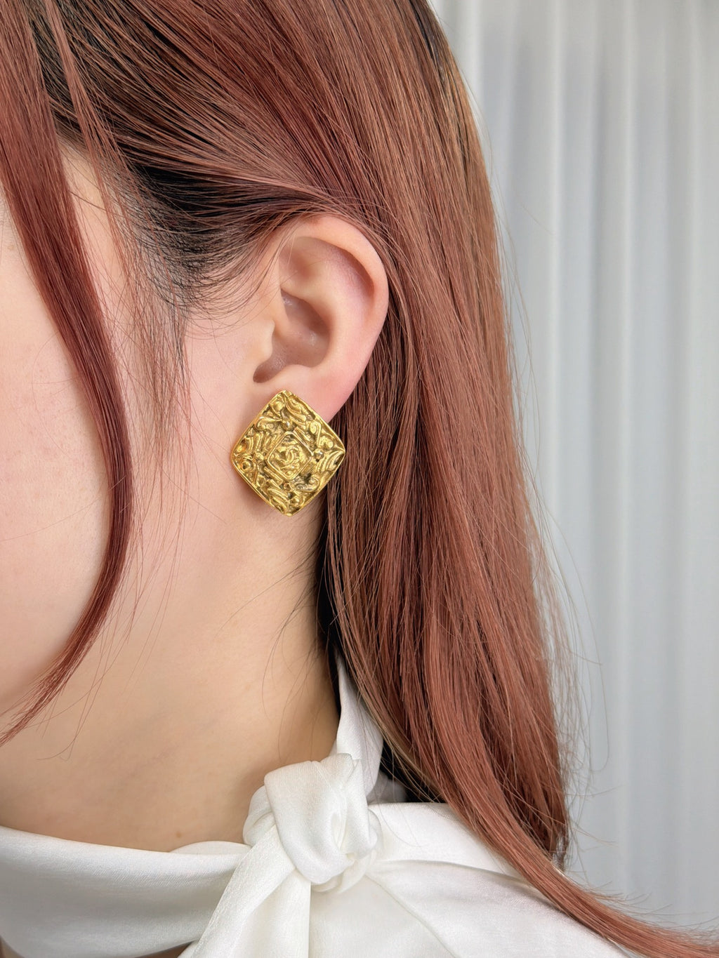 CHRISTIAN DIOR  Engraving Earring Clip