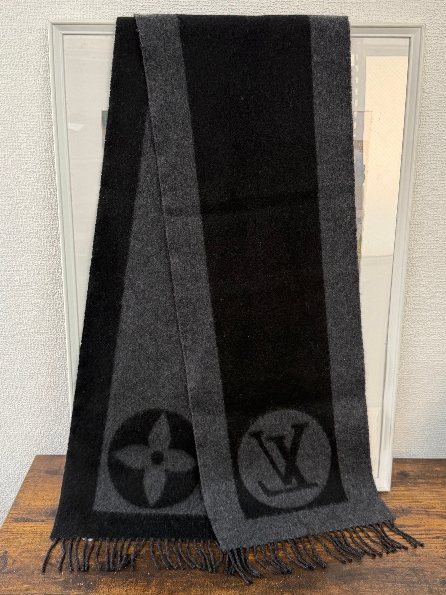 LOUIS VUITTON Wool Scarf
