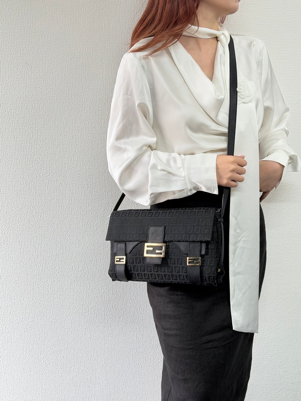 FENDI Massenger Flap Shoulderbag