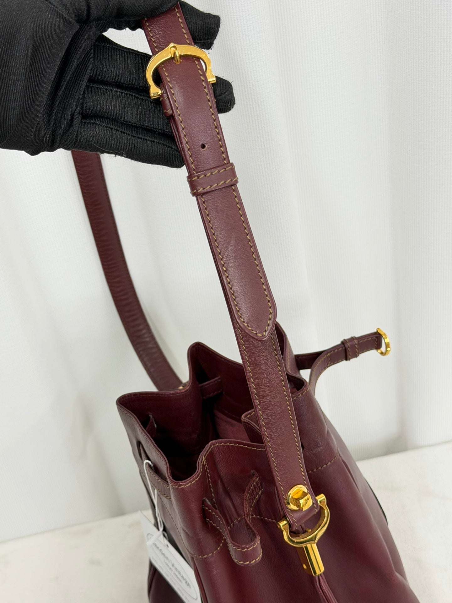 Cartier Burgendy Bucket Shoulderbag