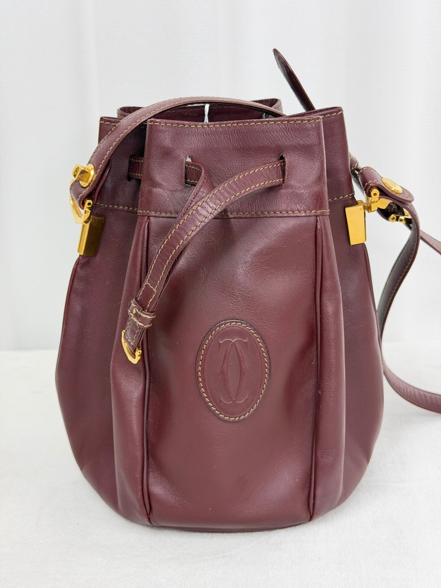 Cartier Burgendy Bucket Shoulderbag