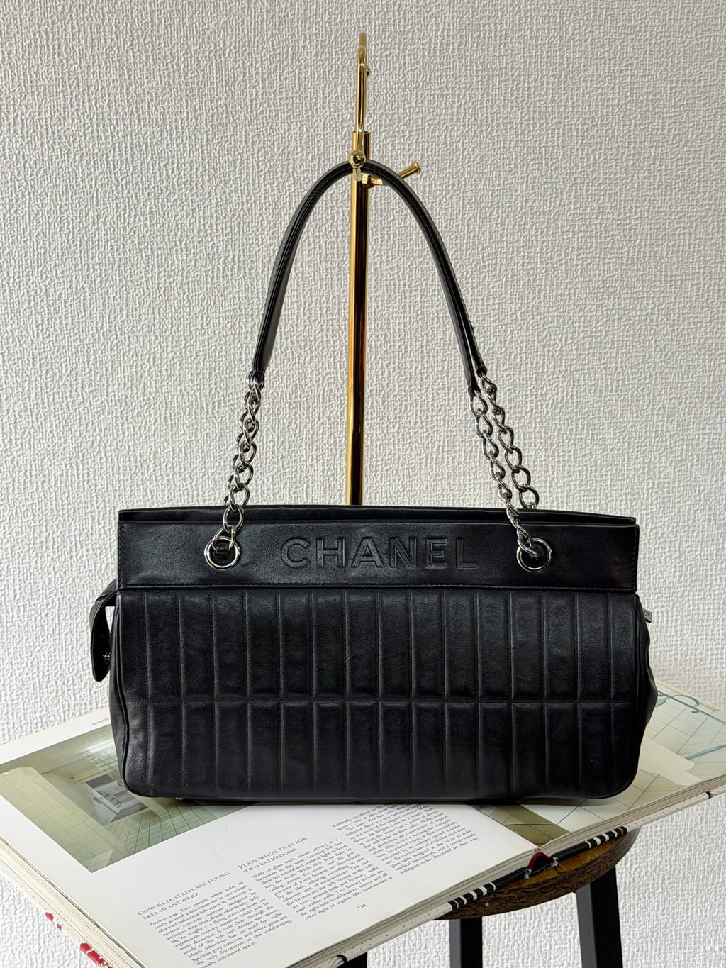 CHANEL Quilted Chainbag
