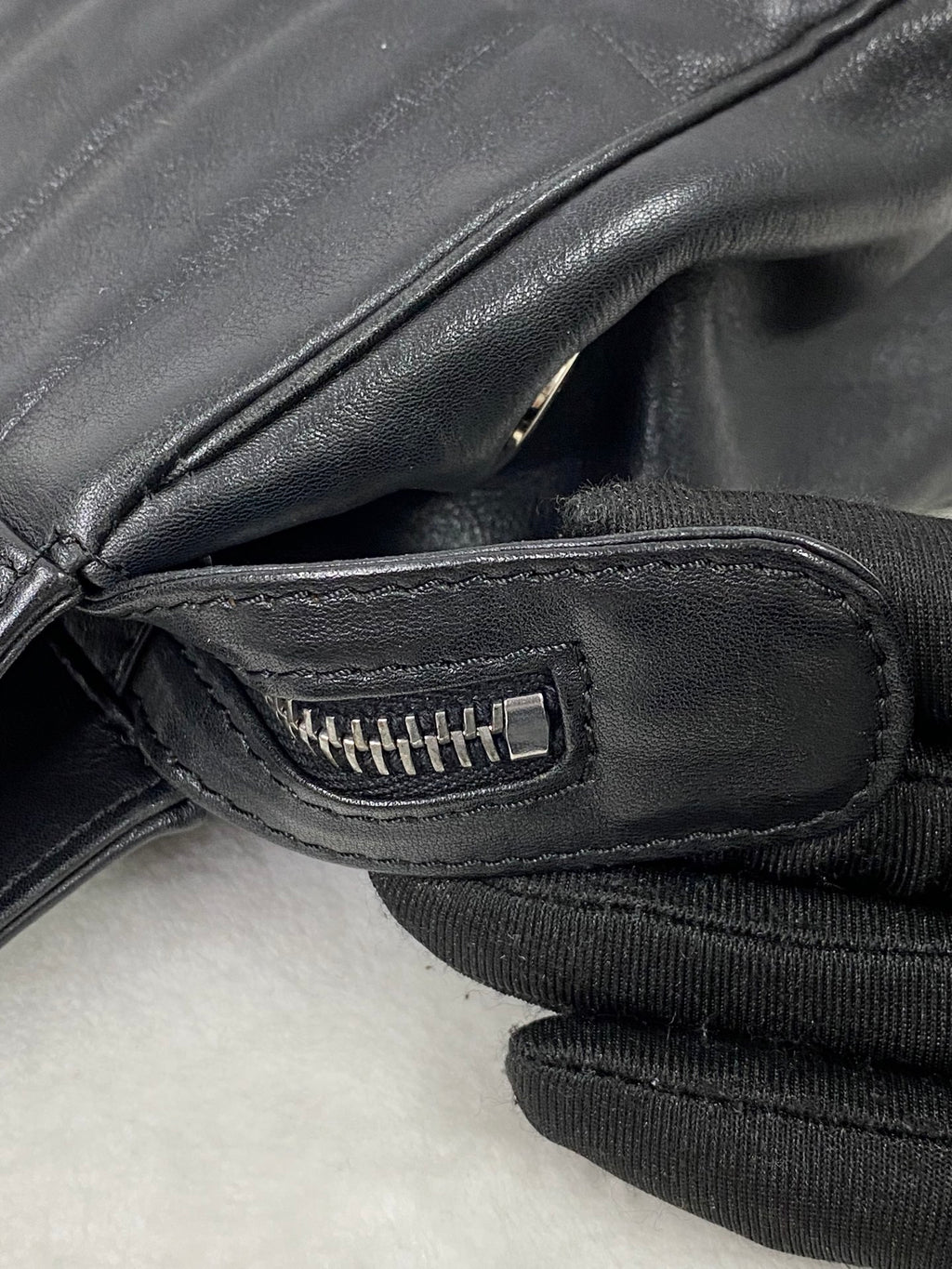 CHANEL Quilted Chainbag