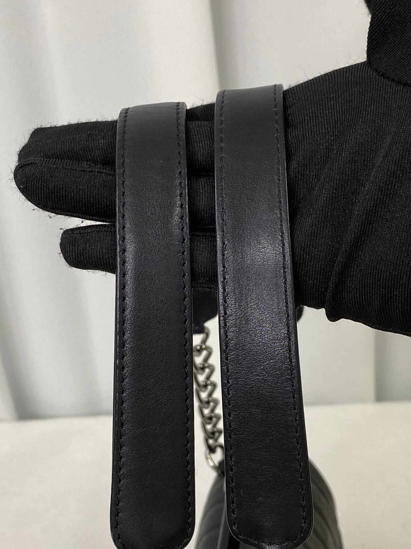 CHANEL Quilted Chainbag