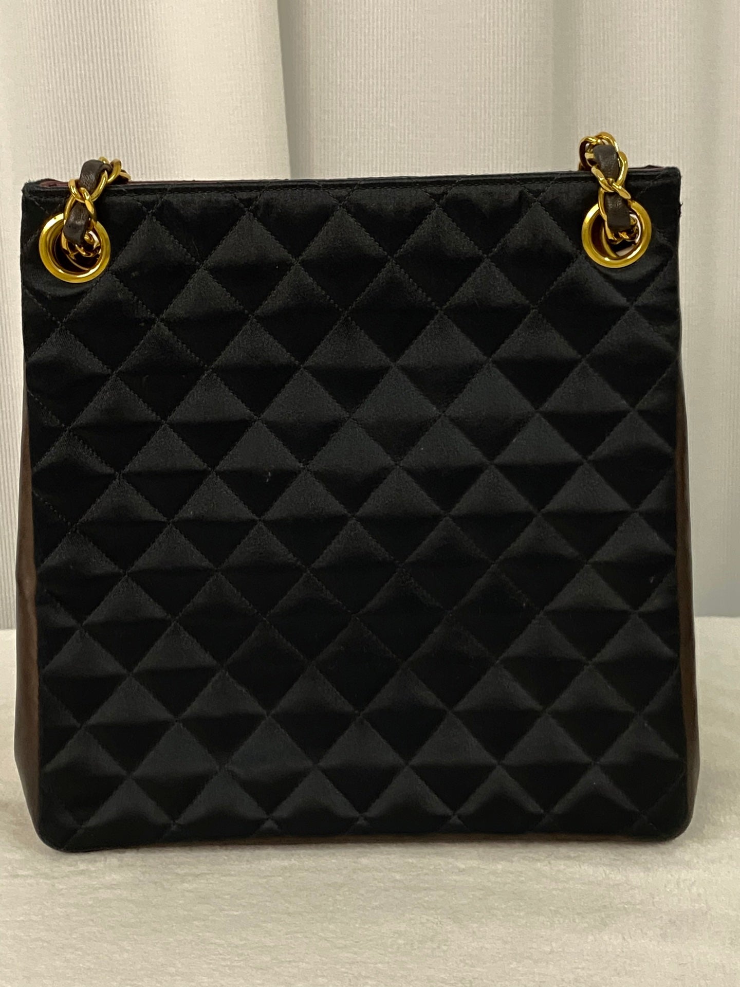 CHANEL COCO Mark Matelasse Chainbag