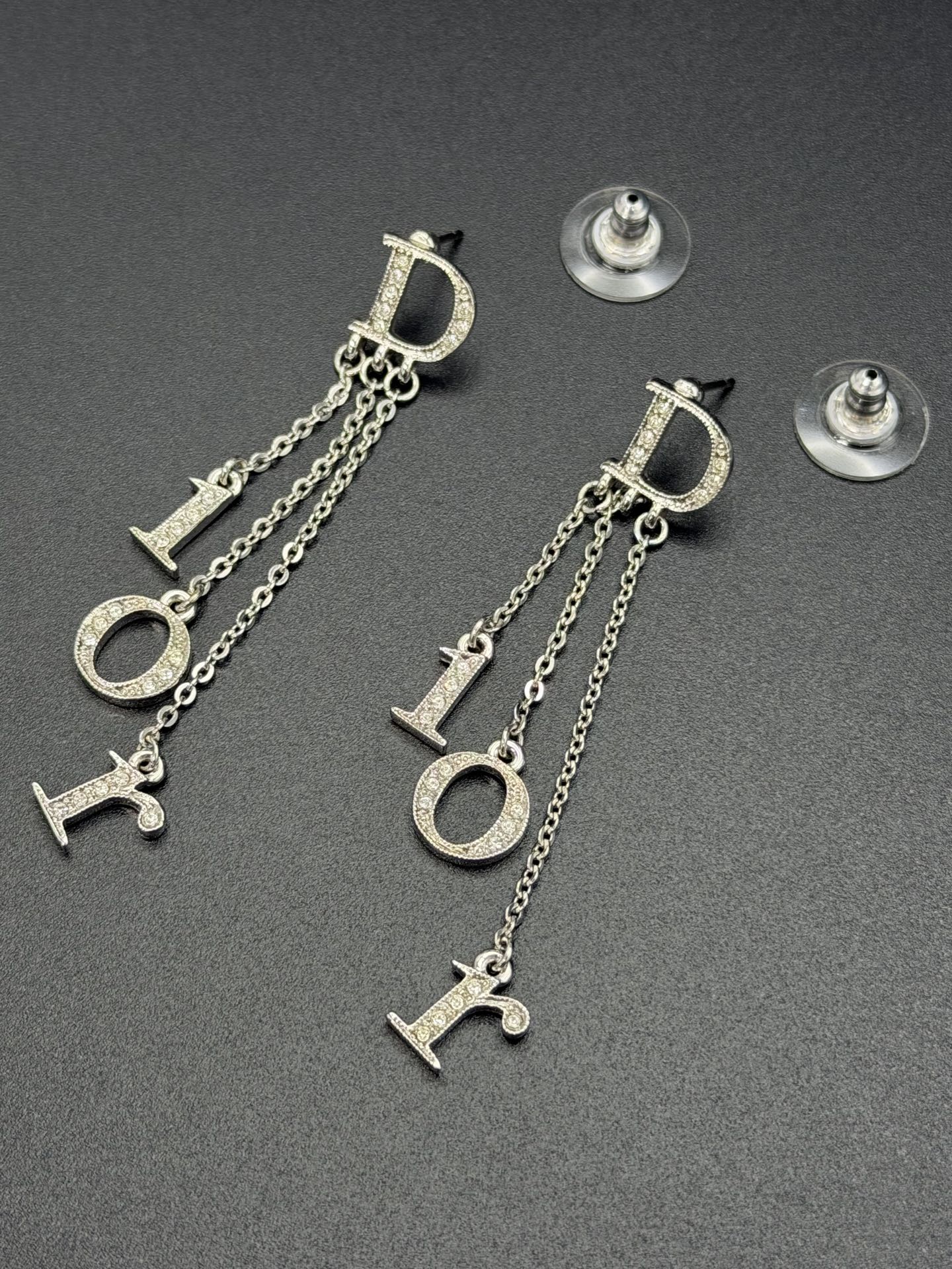 CHRISTIAN DIOR Pairs Earring