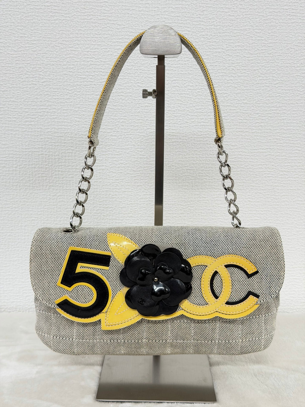 CHANEL  Camelia No.5 Chainbag