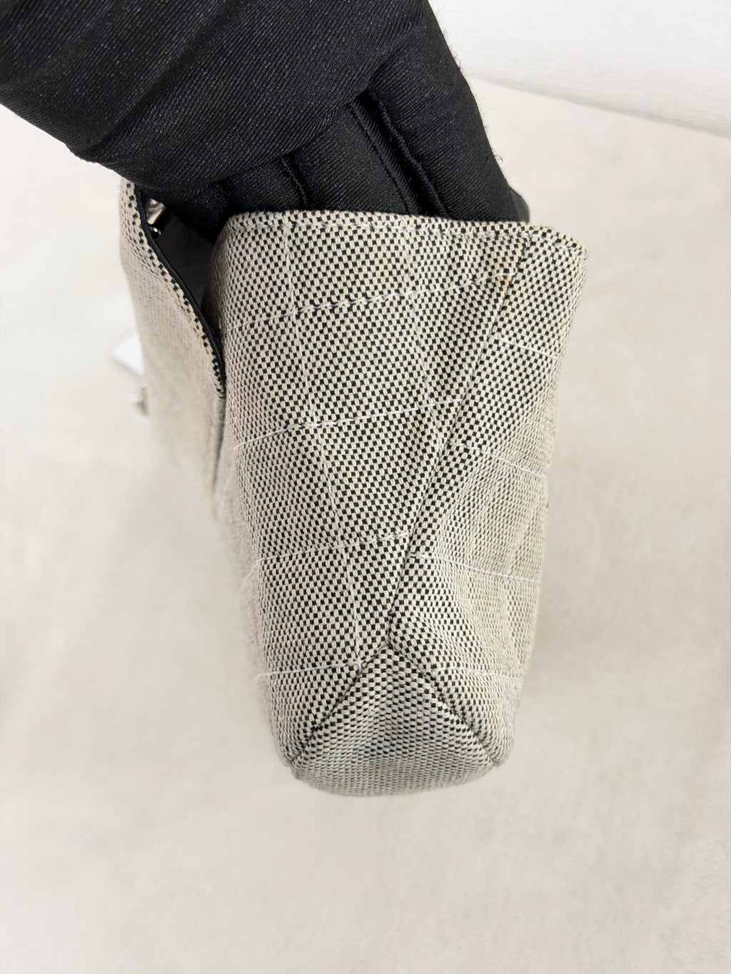 CHANEL  Camelia No.5 Chainbag