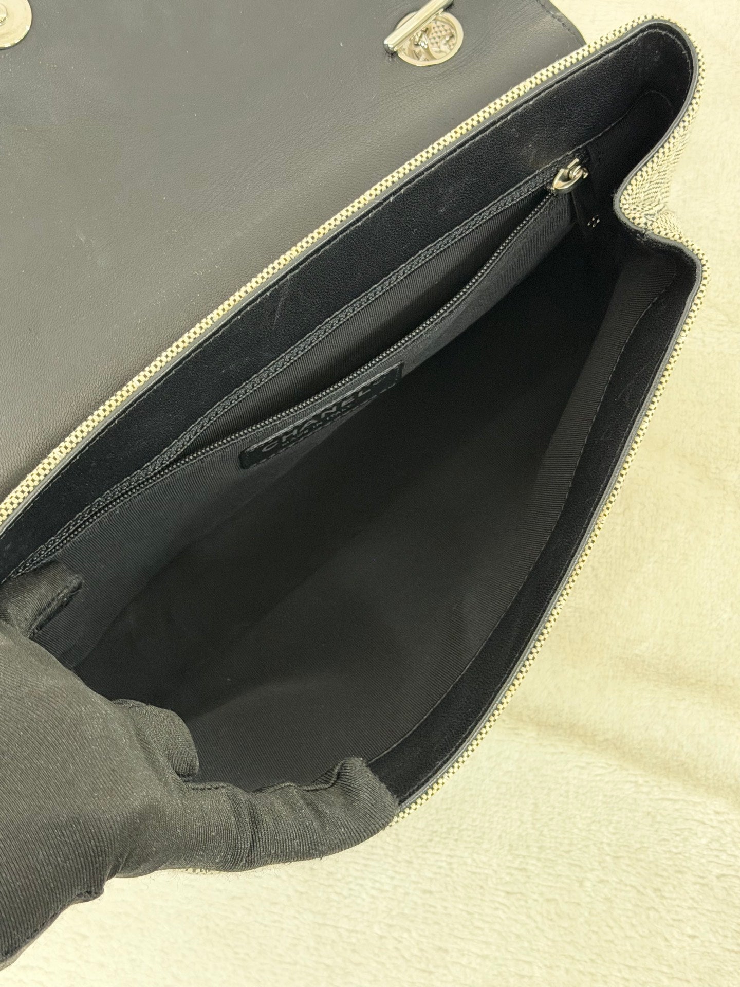CHANEL  Camelia No.5 Chainbag