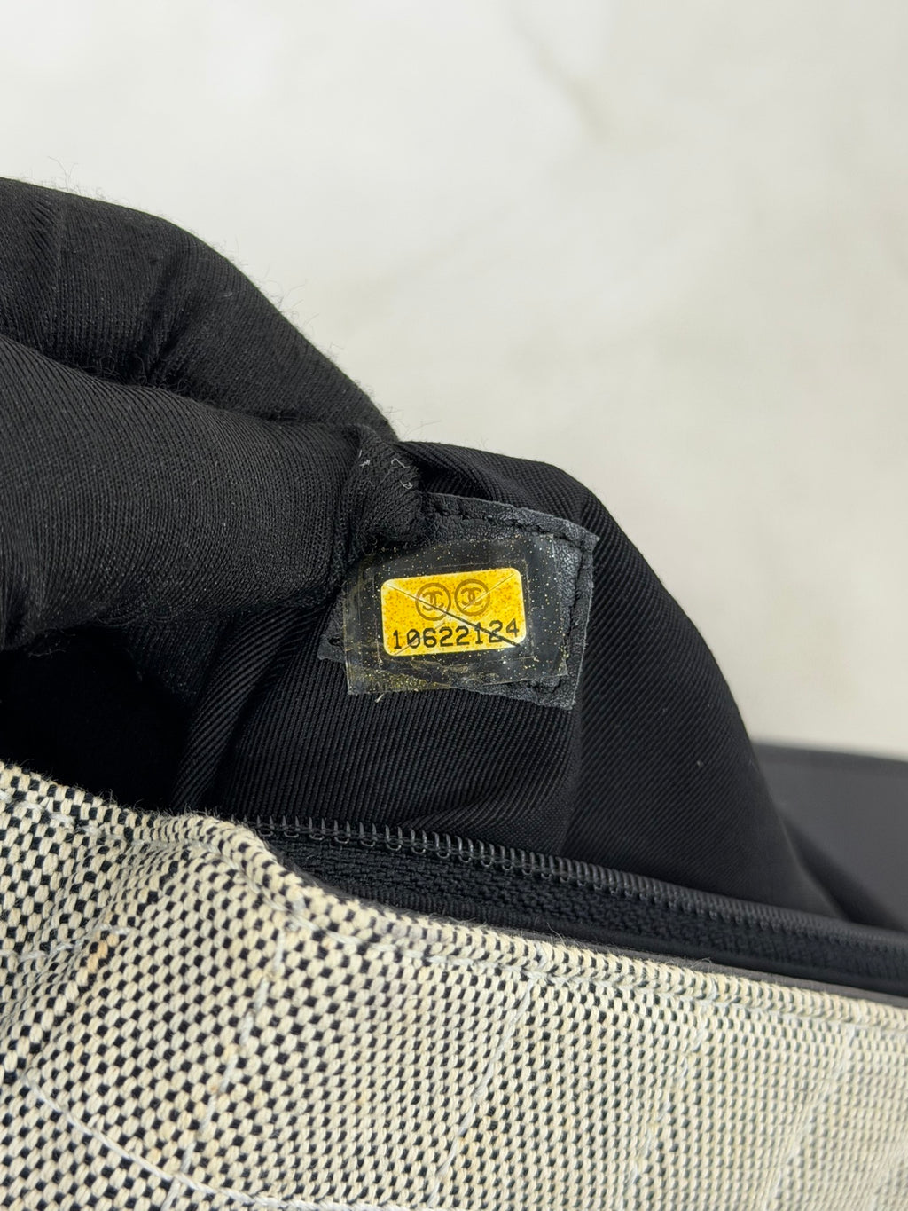 CHANEL  Camelia No.5 Chainbag