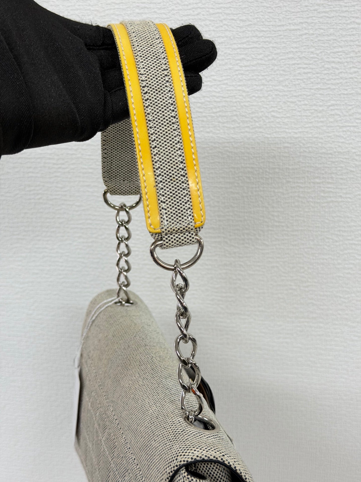 CHANEL  Camelia No.5 Chainbag