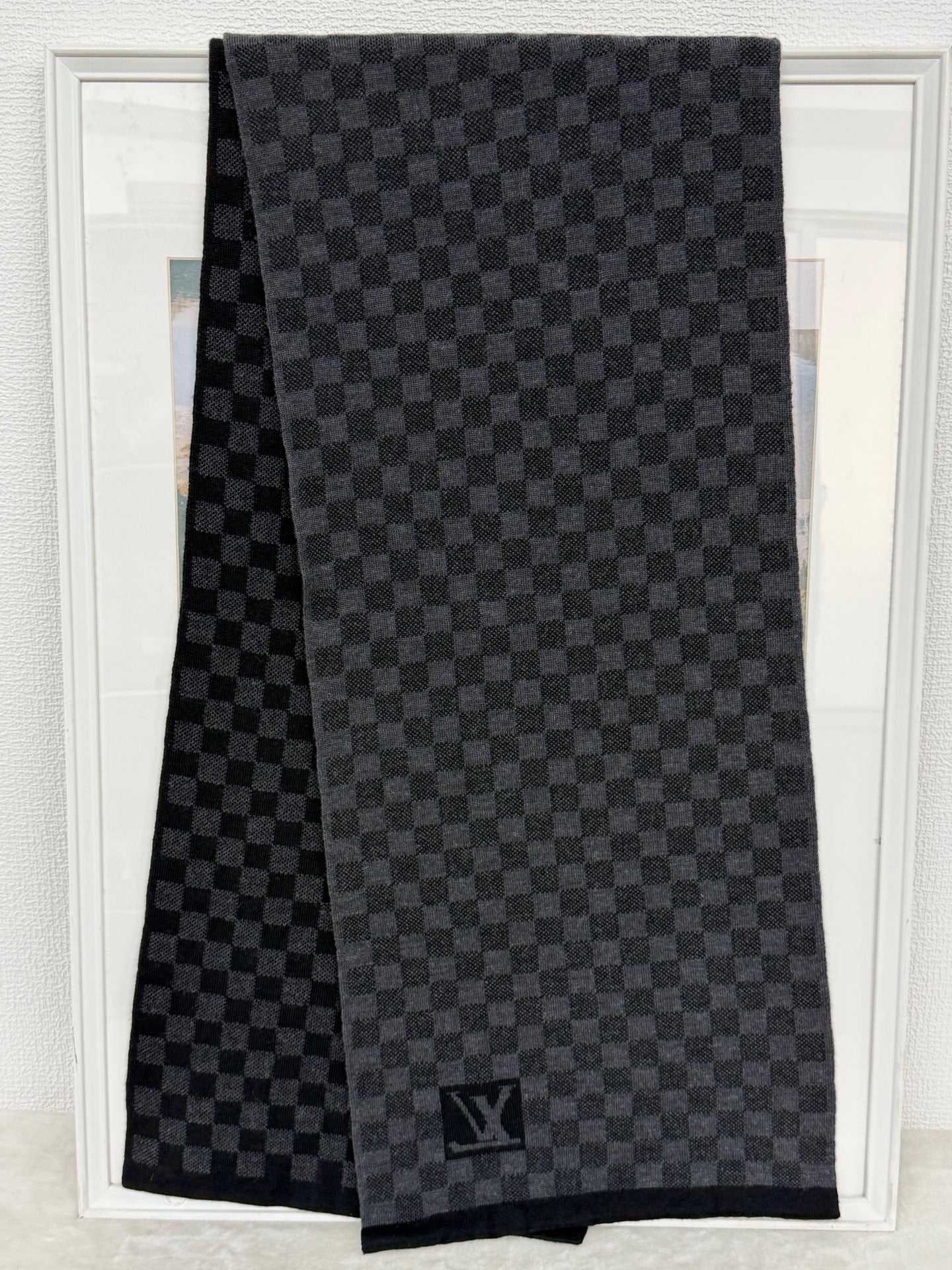 LOUIS VUITTON Damier Wool Scarf