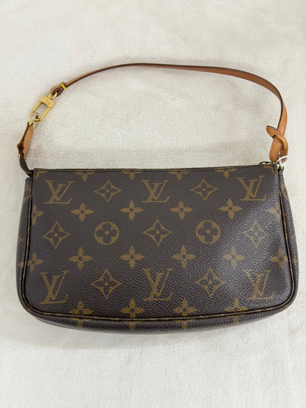 LOUIS VUITTON Monogram Shoudlerbag