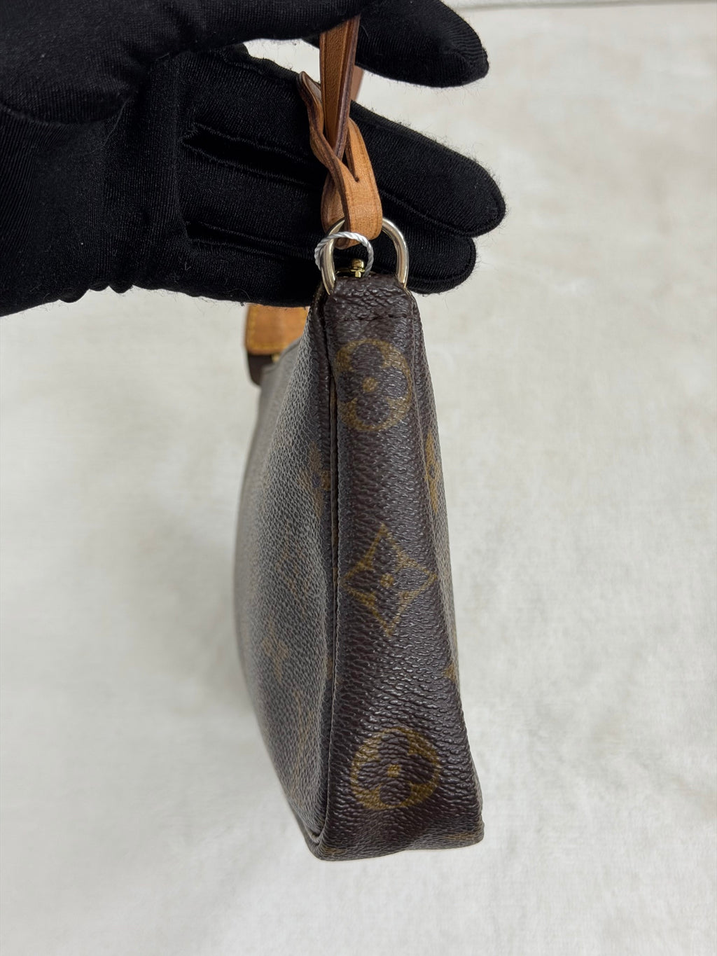 LOUIS VUITTON Monogram Shoudlerbag