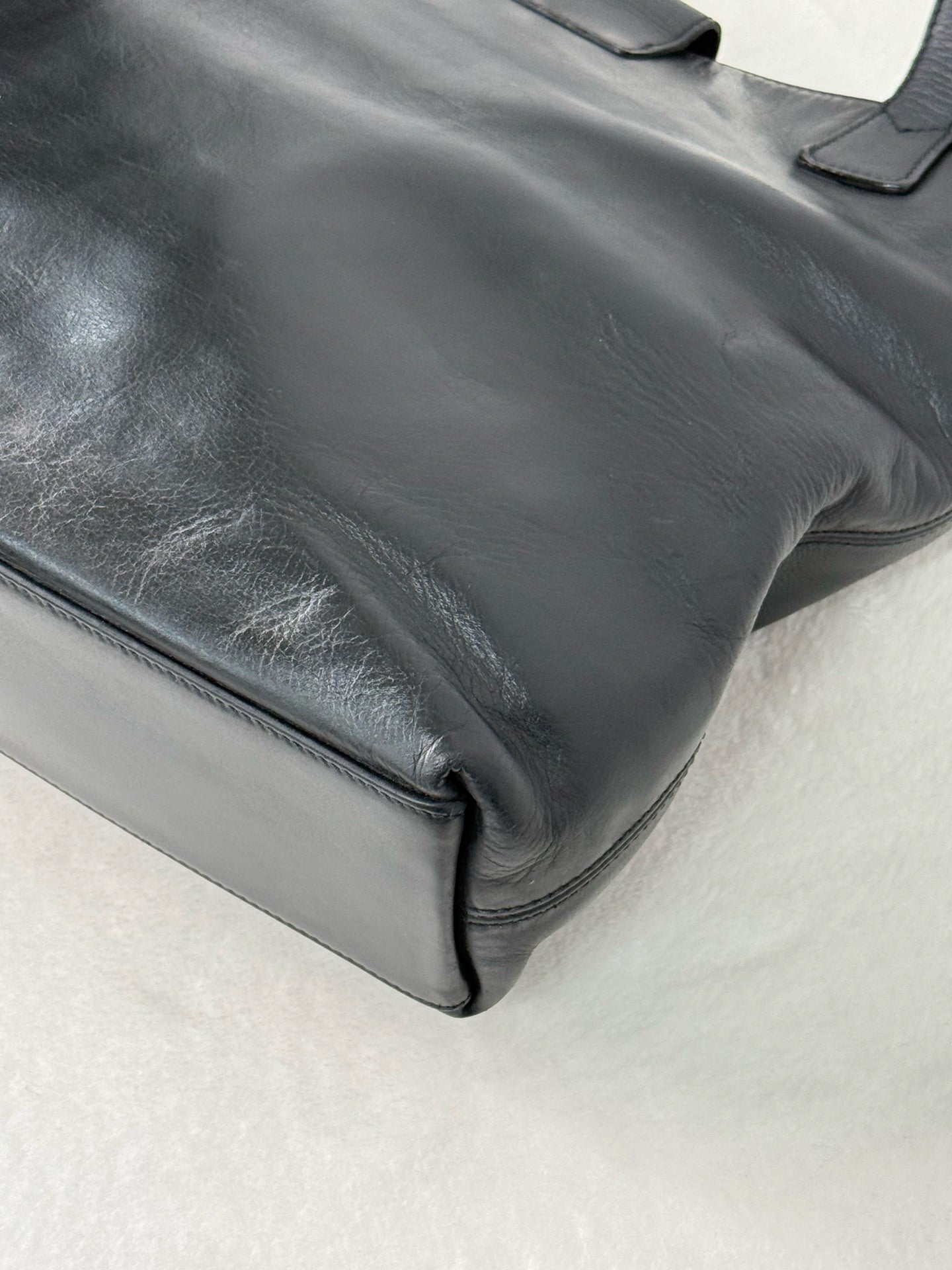 CHANEL Leather Totebag