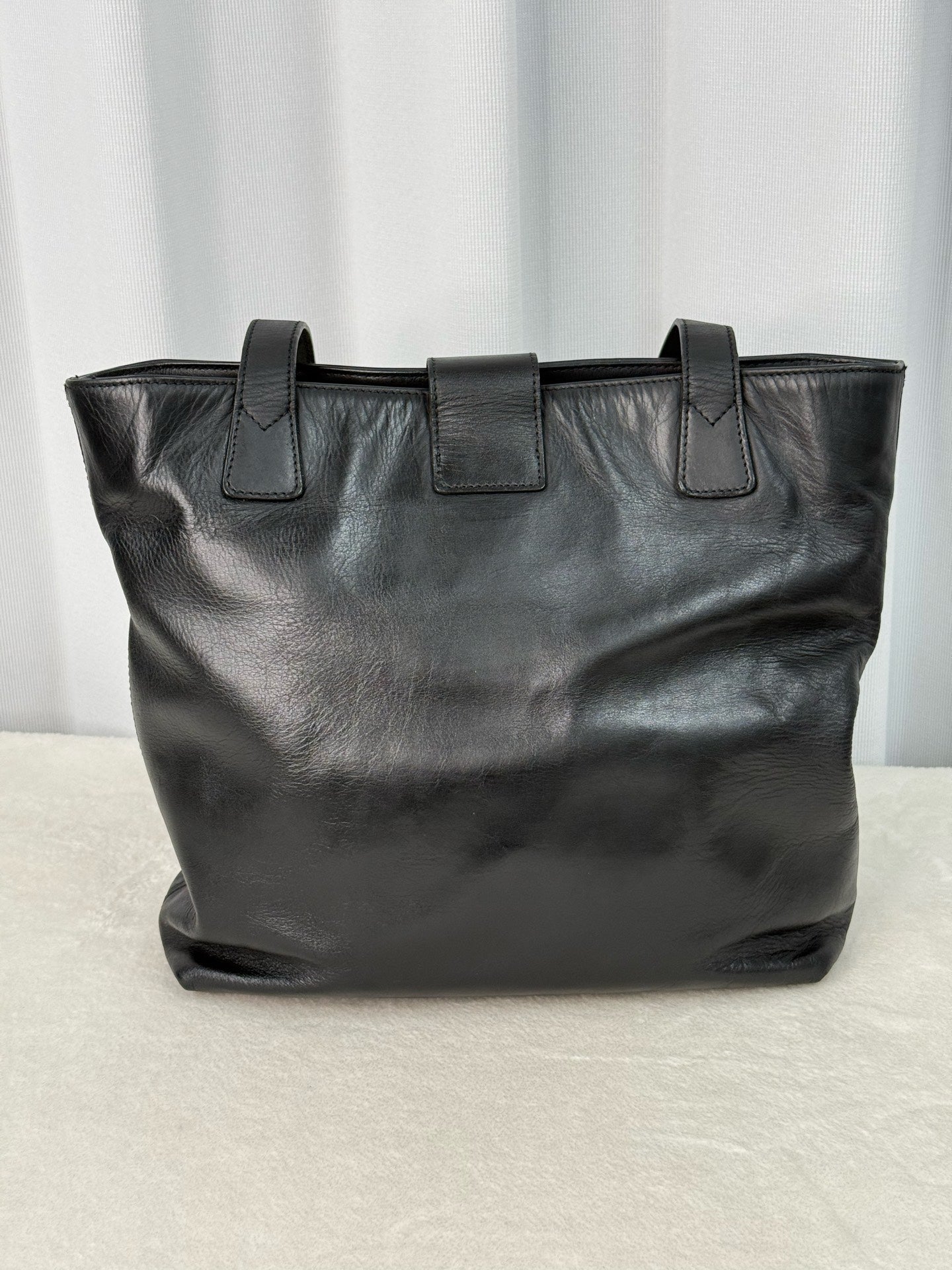 CHANEL Leather Totebag
