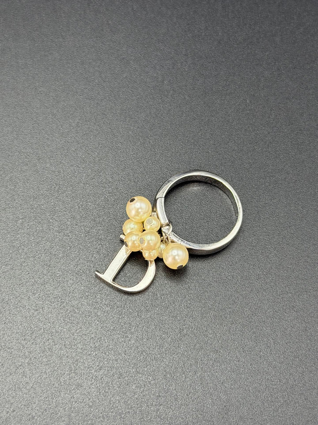CHRISTIAN DIOR  Ring