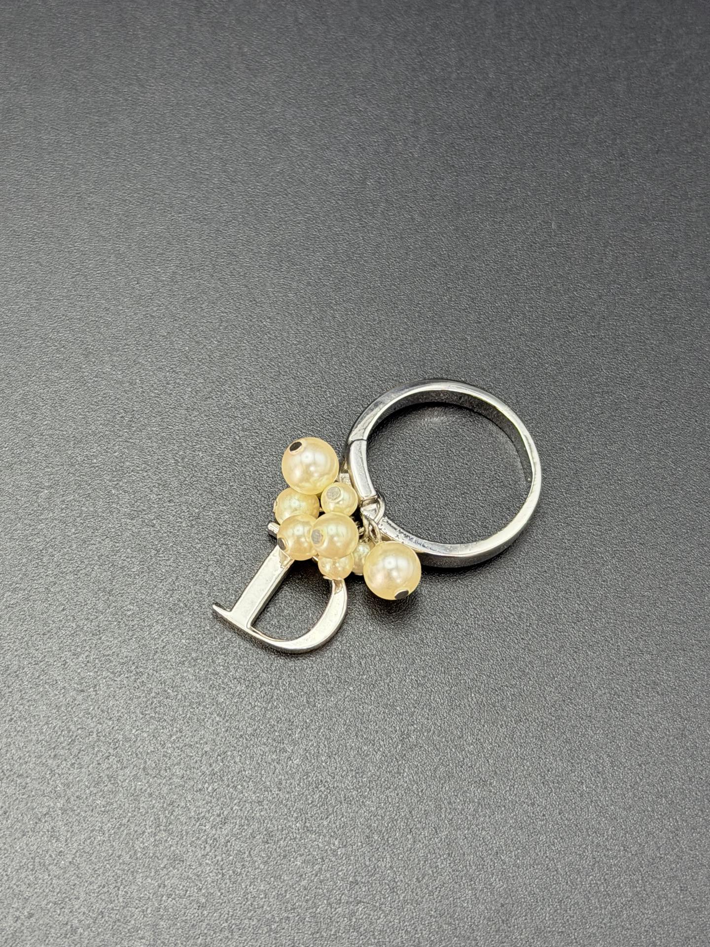 CHRISTIAN DIOR  Ring