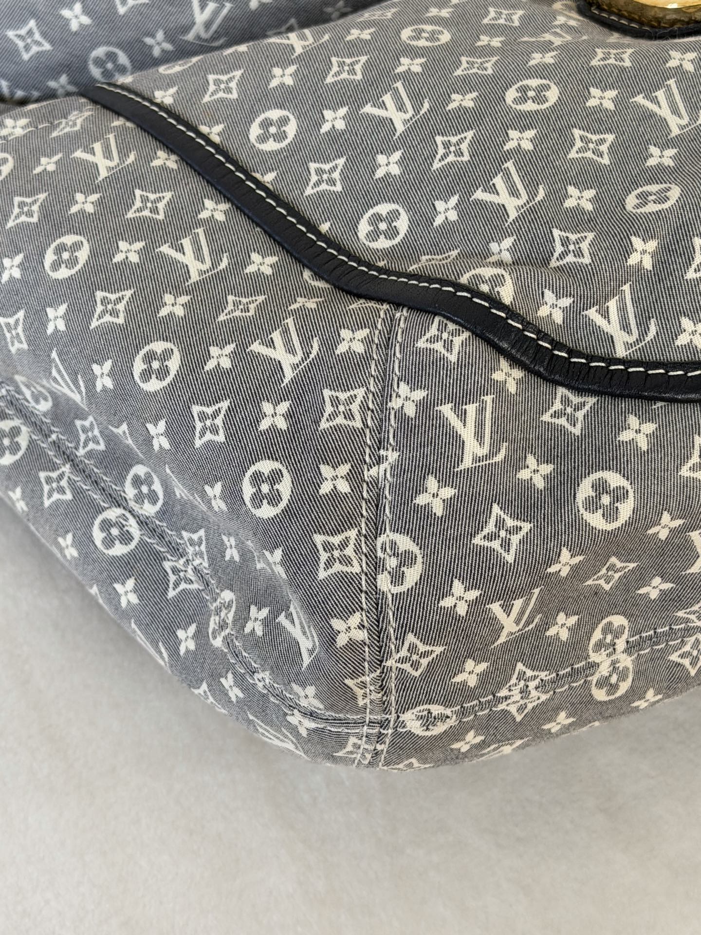 LOUIS VUITTON Monogram Denim Shoulderbag