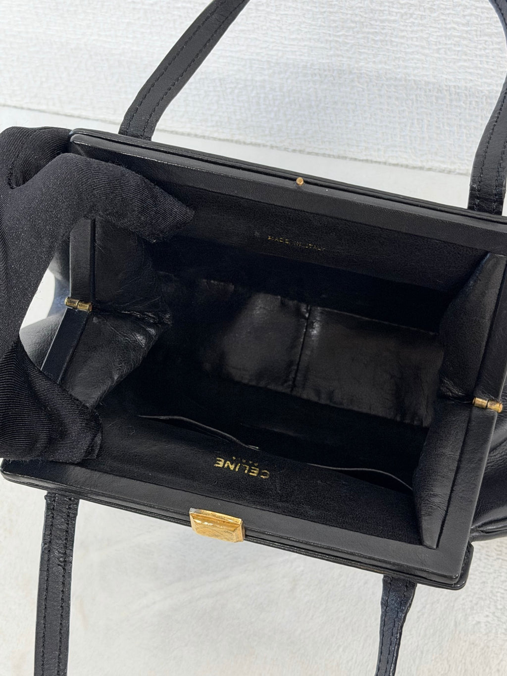 CELINE Triomphe Leather Kiss-Lock Handbag