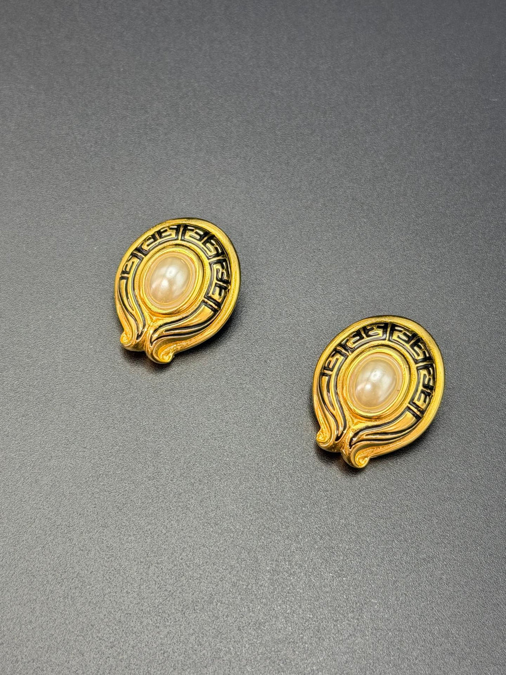 FENDI Vintage Earring Clips