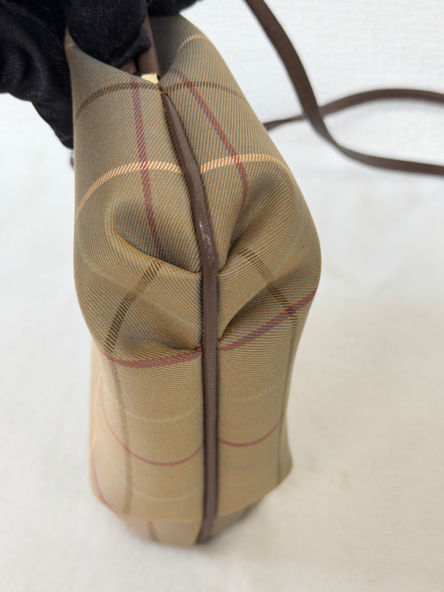 BURBERRY Kiss-Lock Check pattern Shoulderbag
