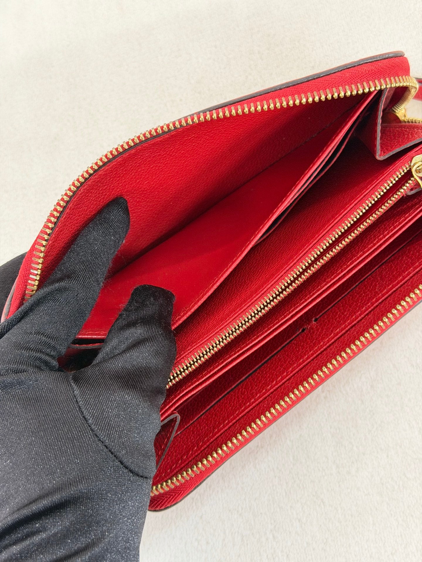 LOUIS VUITTON Monogram Purse