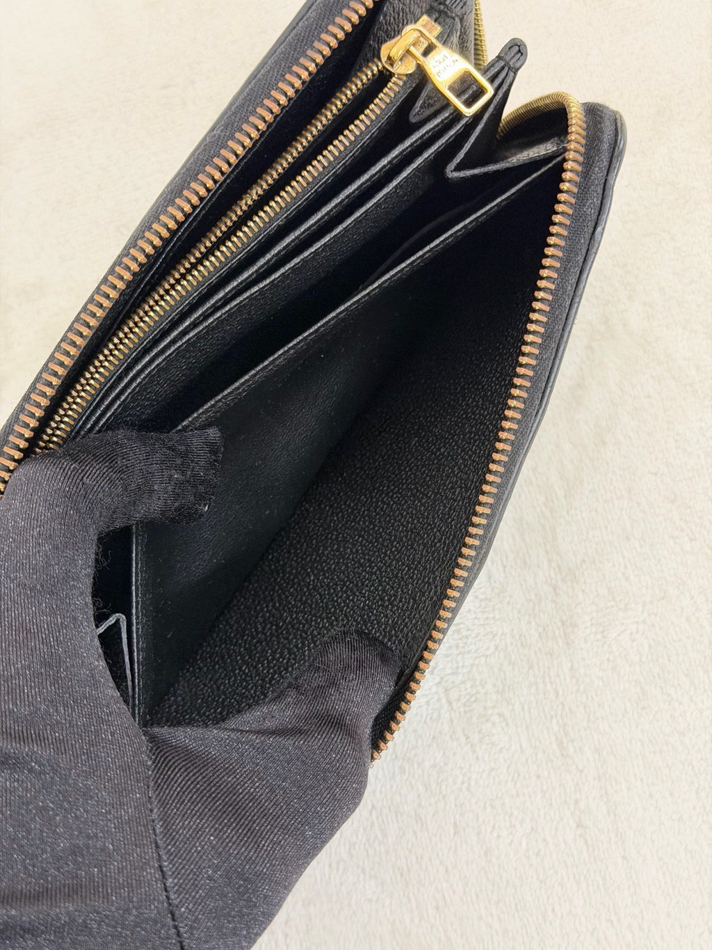 LOUIS VUITTON Monogram Wallet