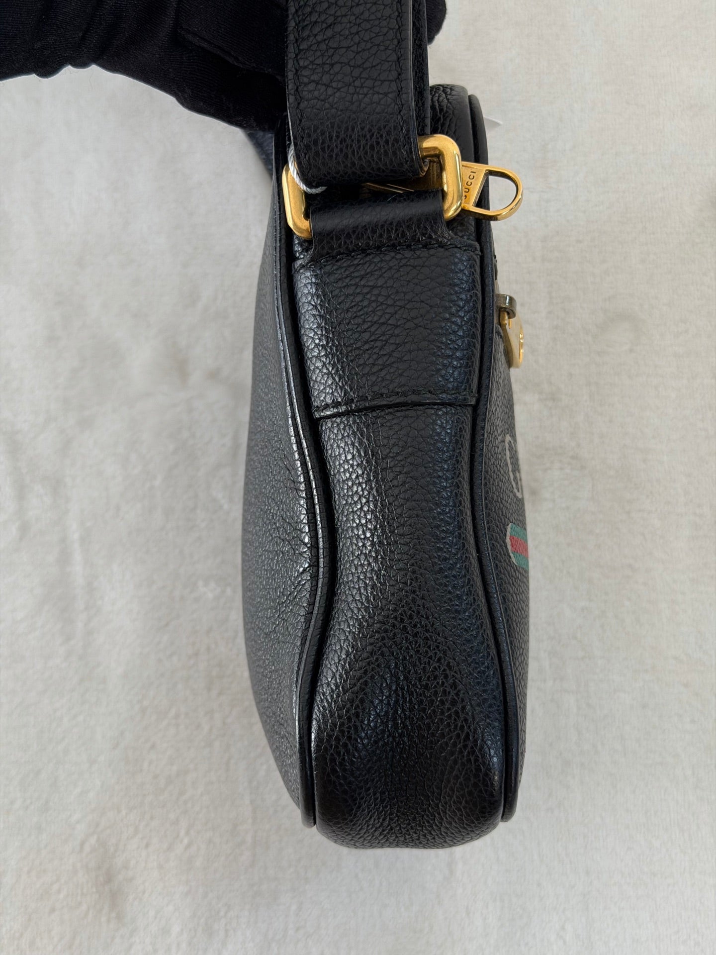 GUCCI Logo Leather Crossbody Bag