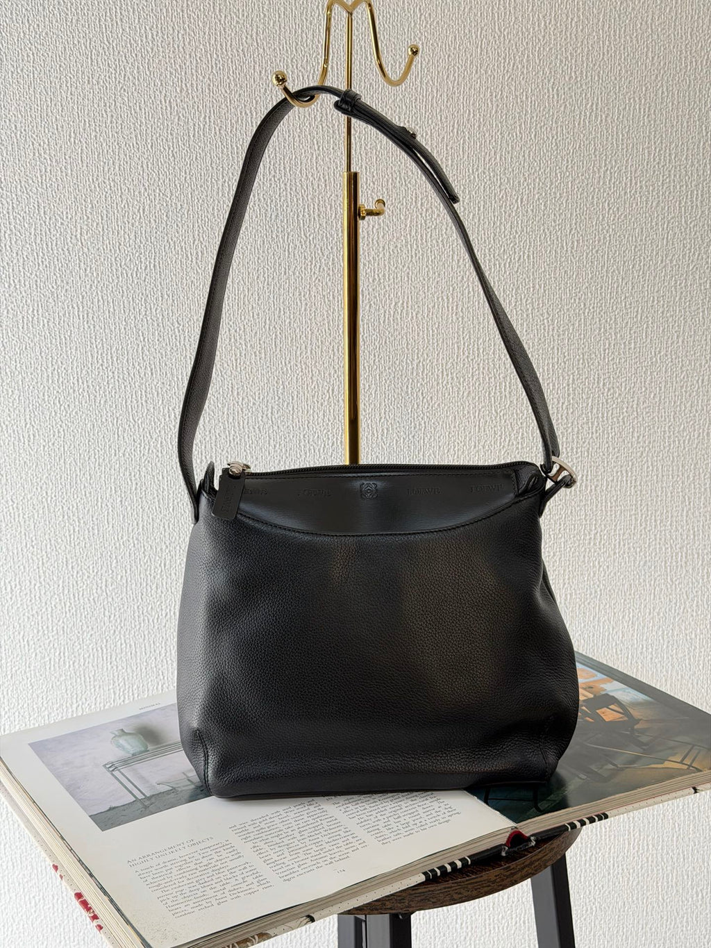 LOEWE Genuine leather Shoulderbag