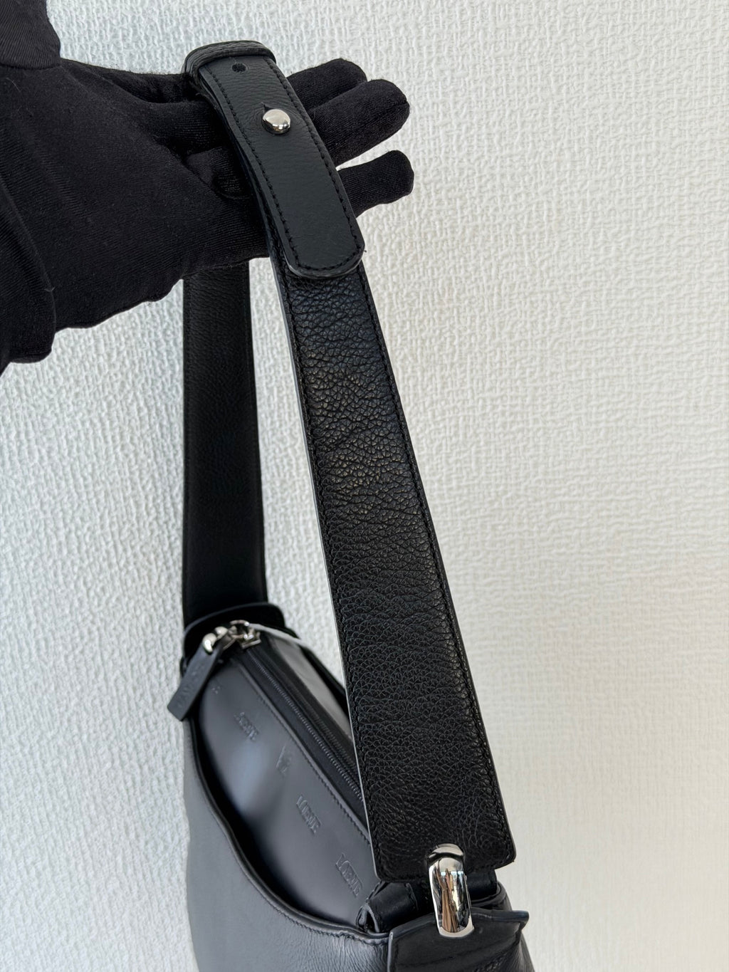 LOEWE Genuine leather Shoulderbag