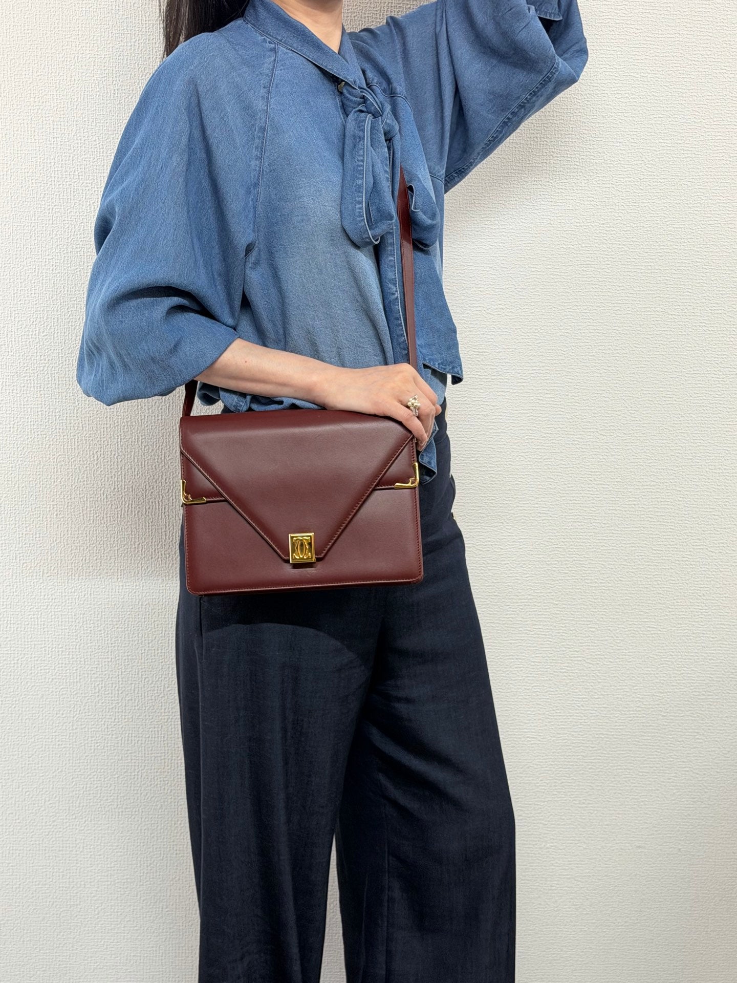 CARTIER Leather Massenger Crossbody Bag