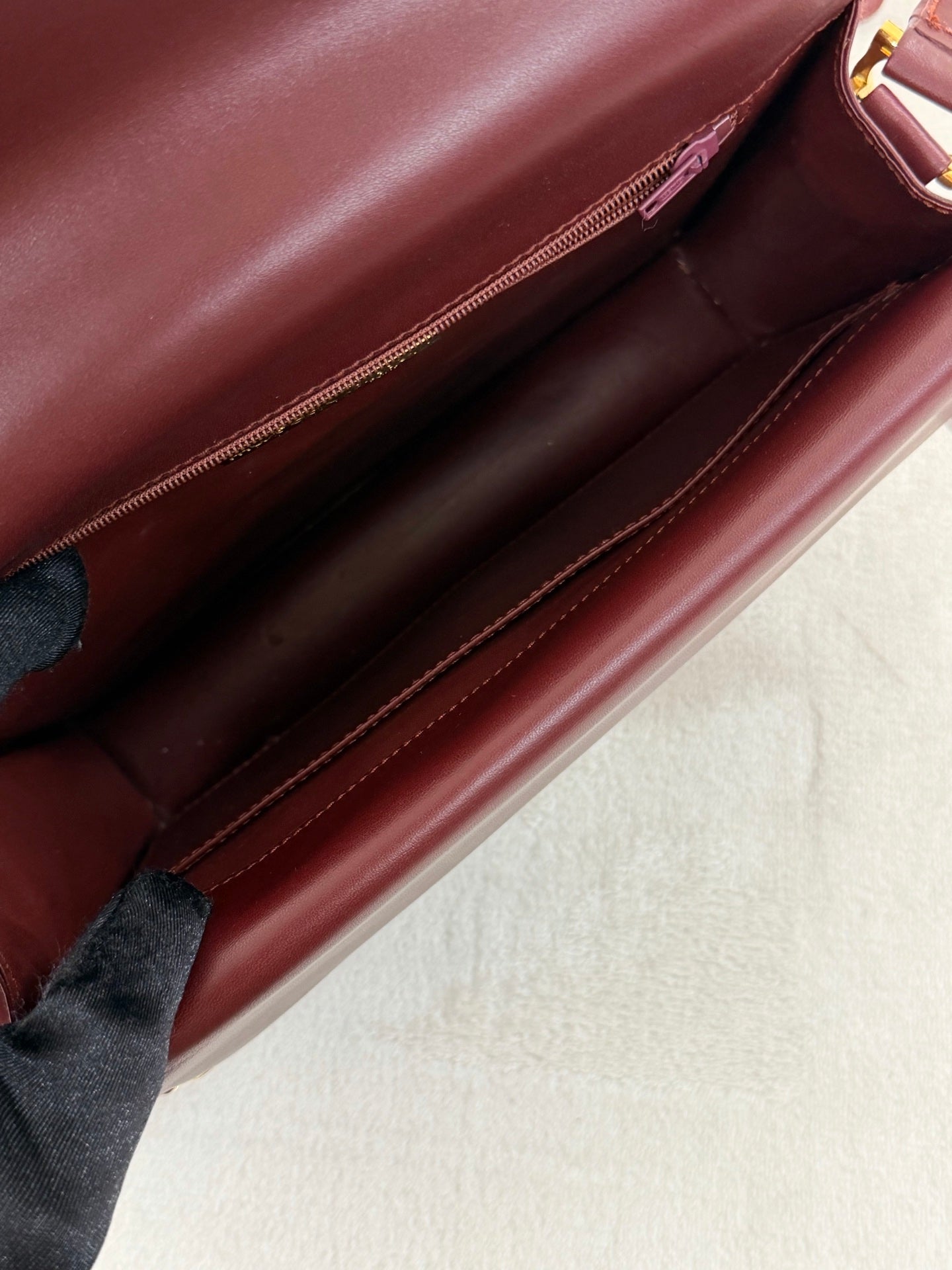 CARTIER Leather Massenger Crossbody Bag