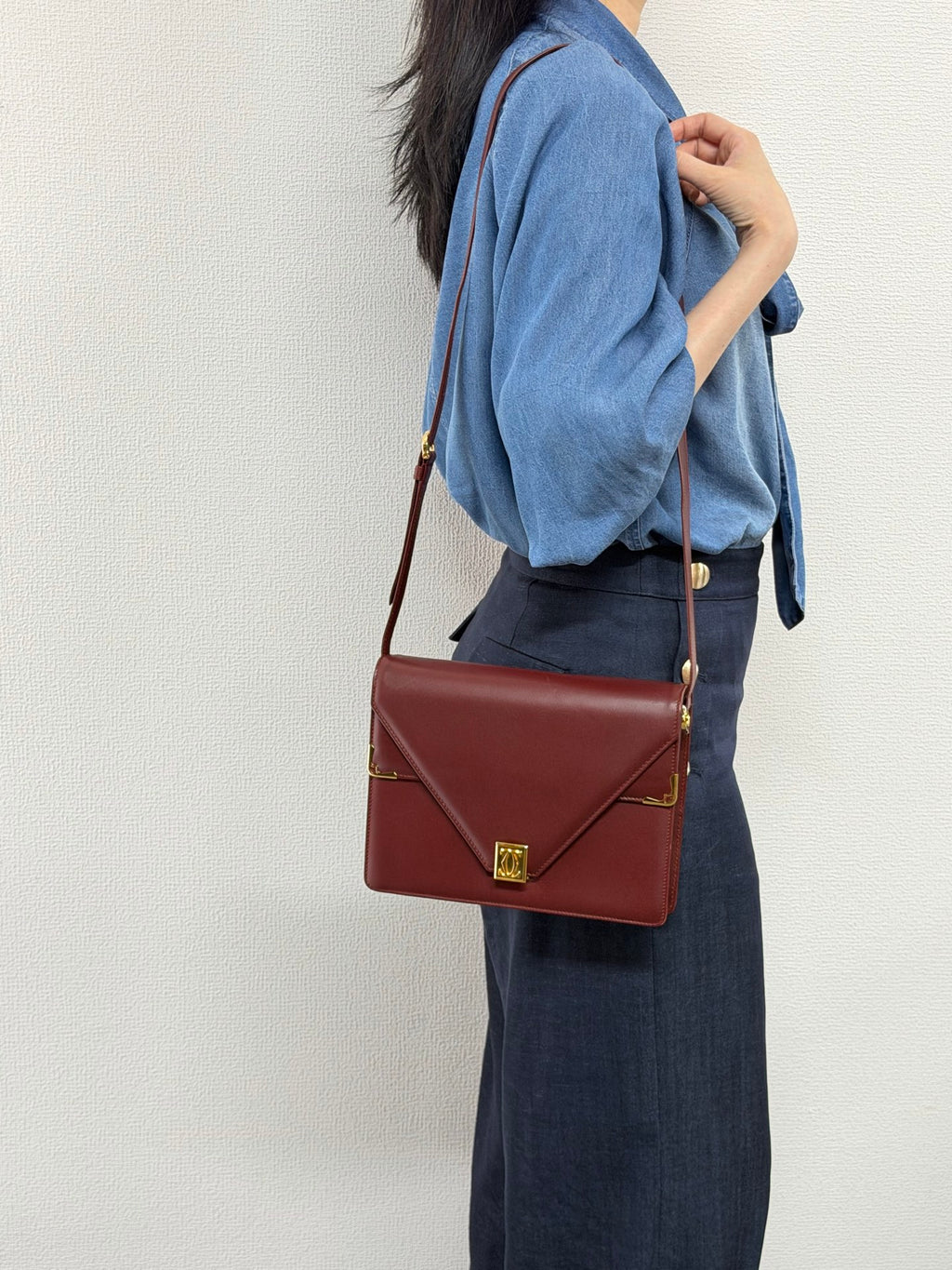 CARTIER Leather Massenger Crossbody Bag