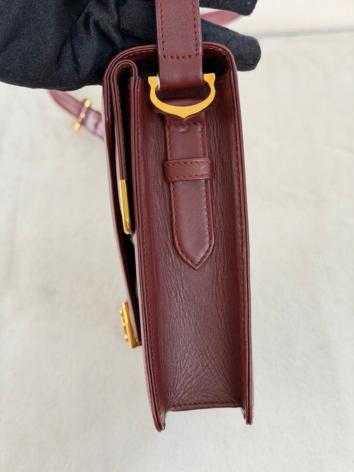 CARTIER Leather Massenger Crossbody Bag