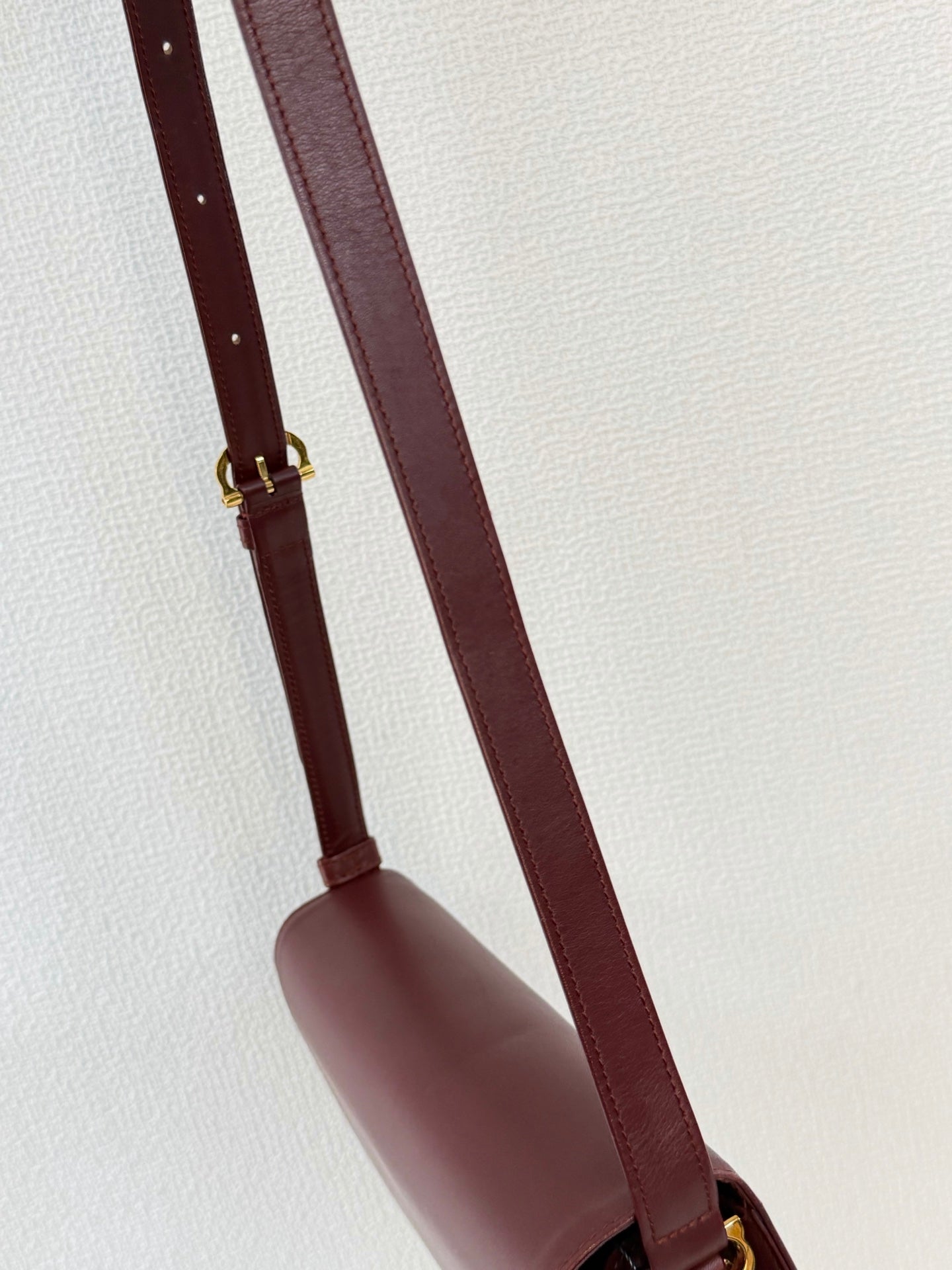CARTIER Leather Massenger Crossbody Bag