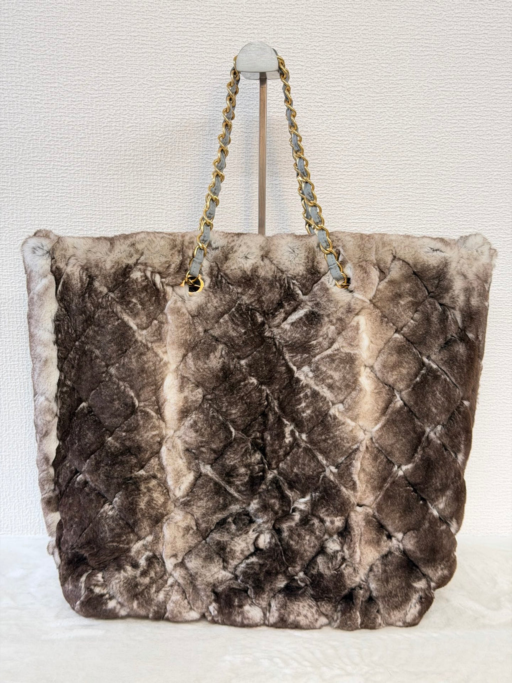 CHANEL Orylag Reversible Totebag