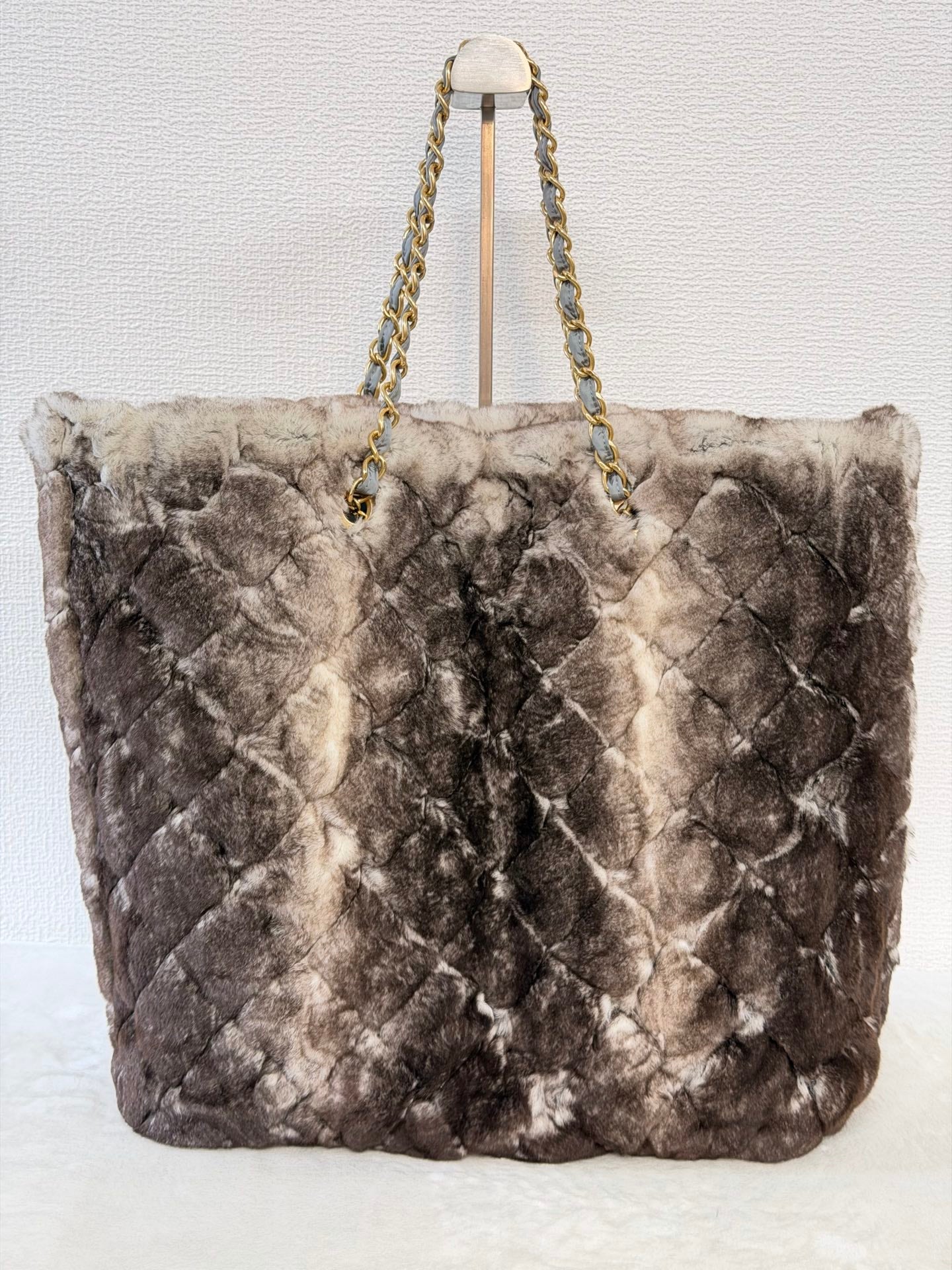 CHANEL Orylag Reversible Totebag