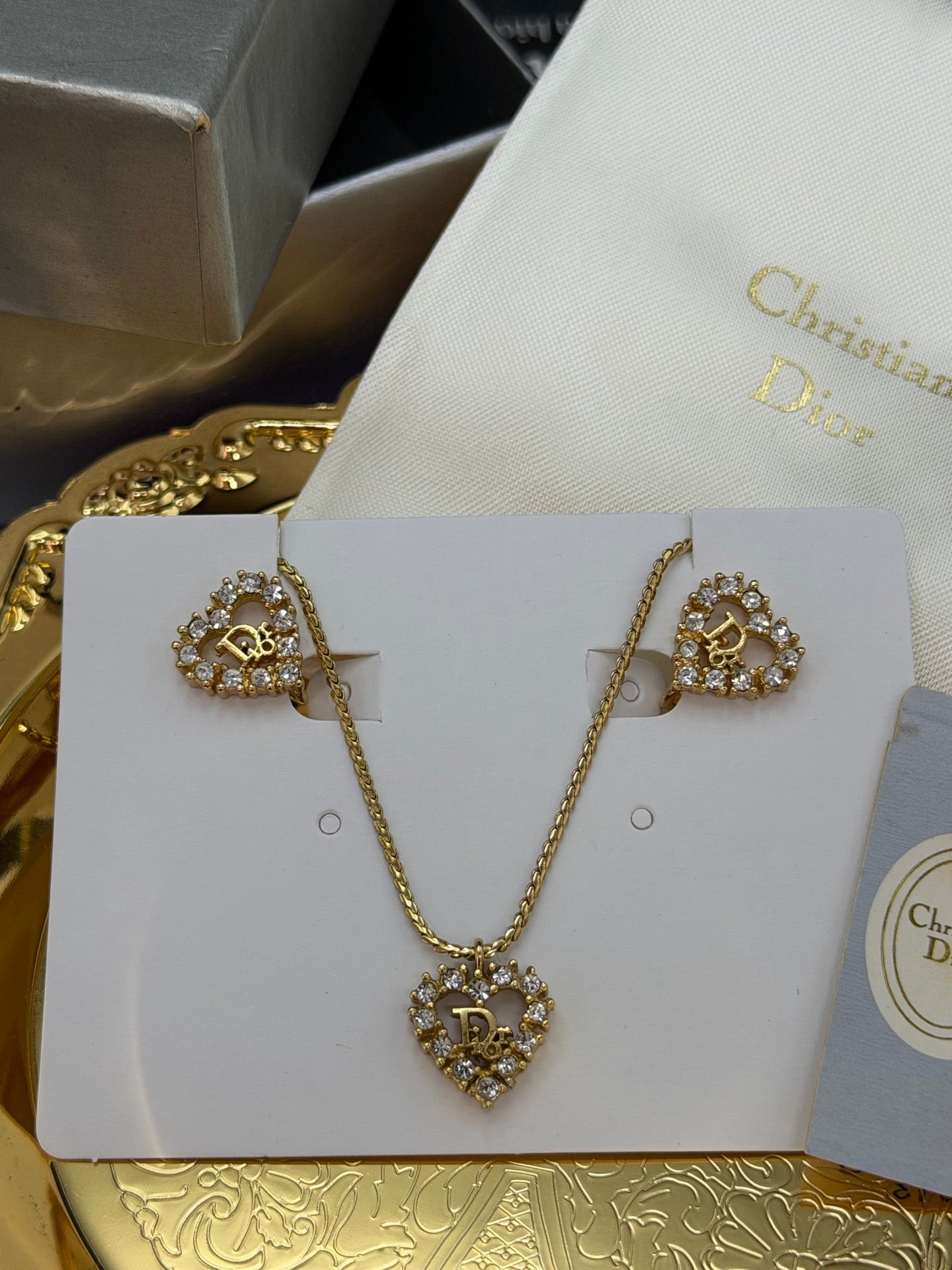 CHRISTIAN DIOR Heart-shaped Earring /Necklace Set