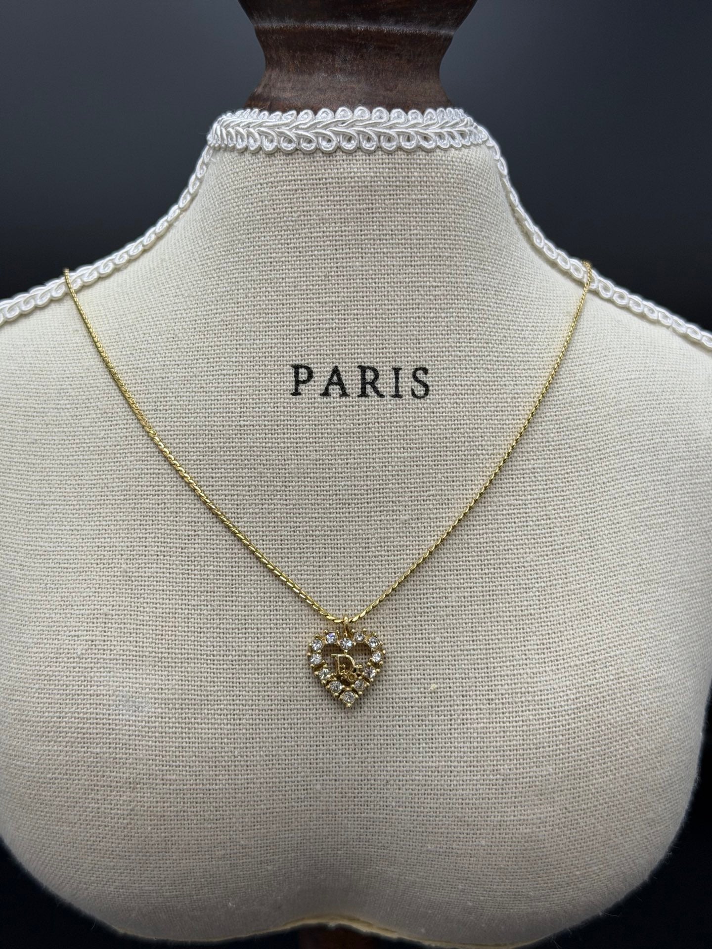 CHRISTIAN DIOR Heart-shaped Earring /Necklace Set